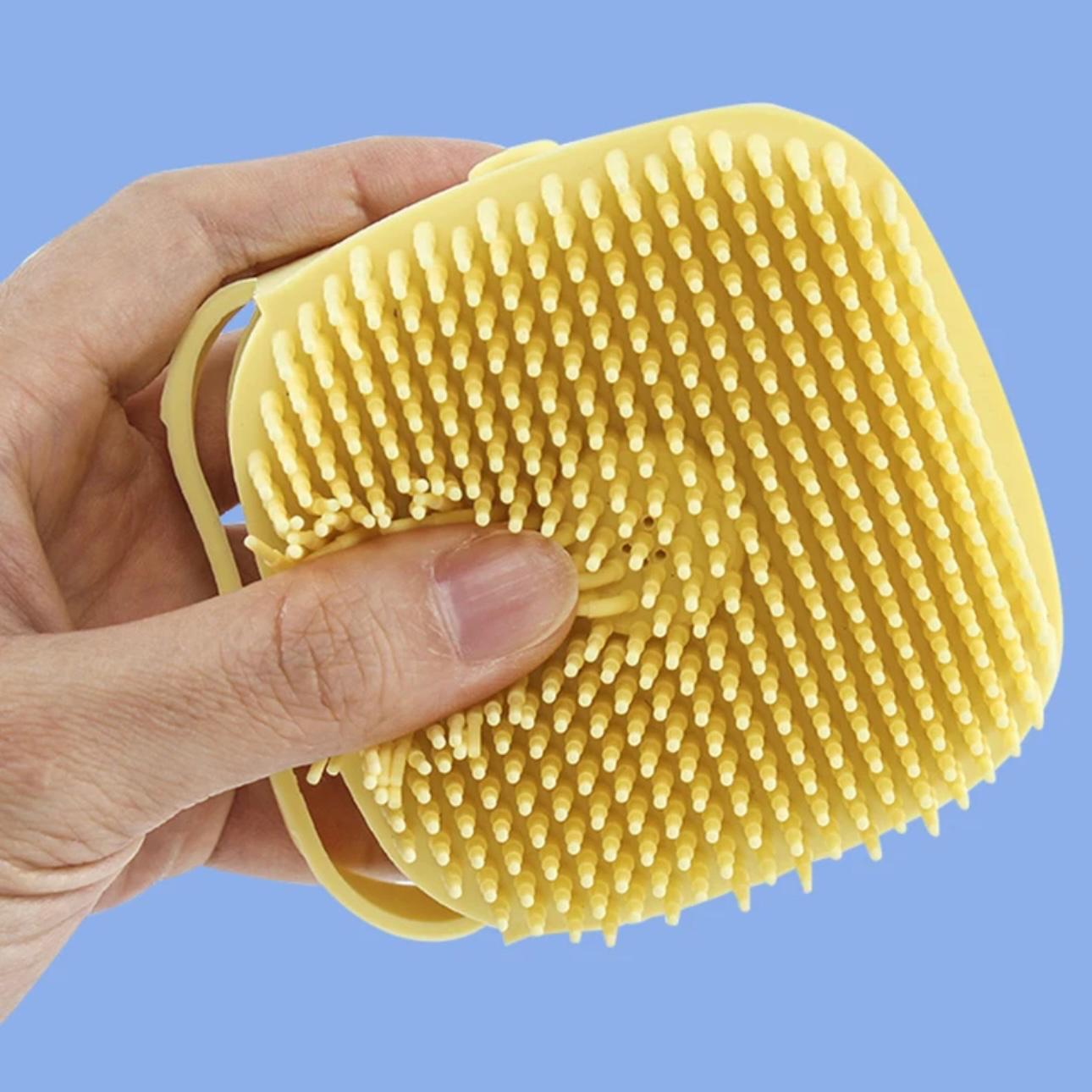 Silicone Pet Bathing & Massage Glove - Gentle Grooming for All Pets